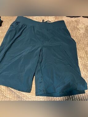 lululemon athletica Men's Athletic Shorts Teal